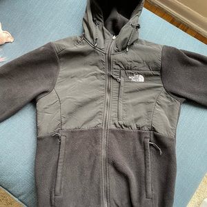 Denali Fleece Hoodie Style: ANLN-C1
Fabric:Abrasion: 2-Ply Laundered Nylon